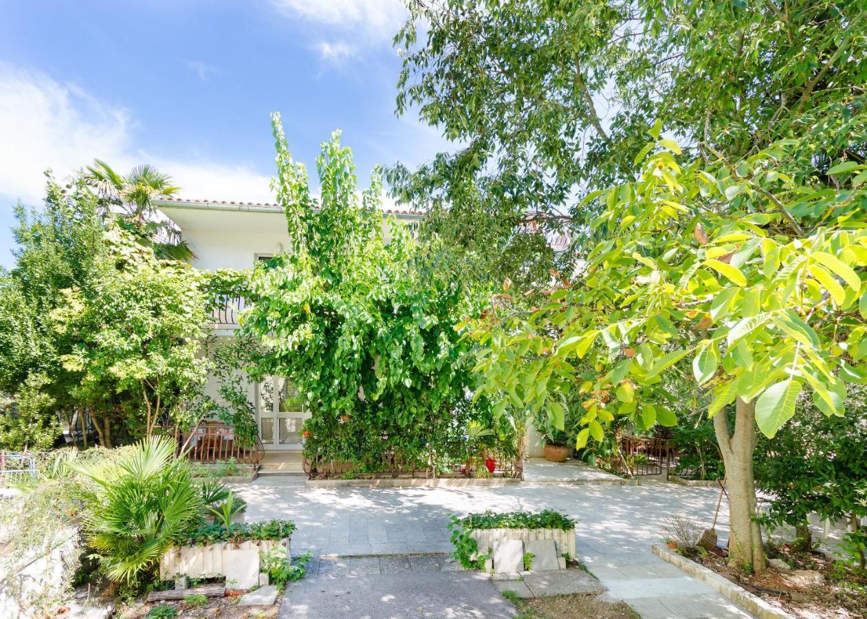 Apartments Massimo روفينج المظهر الخارجي الصورة